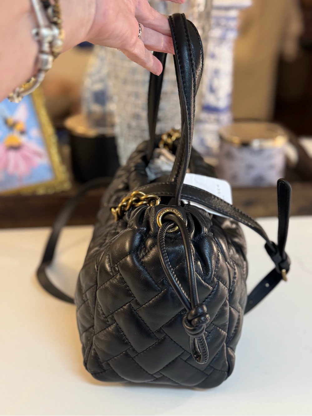 🖤 NWT KURT GEIGER SMALL KENSINGTON BLACK LEATHER DRAWSTRING BAG! - Picture 10 of 16
